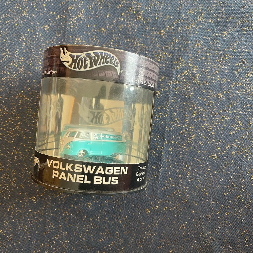 Hot Wheels Volkswagen Panel Bus